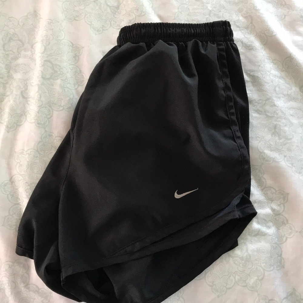 All black nike shorts